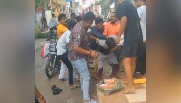 Muslim bangle-seller tortured in India for selling in ‘Hindu area’